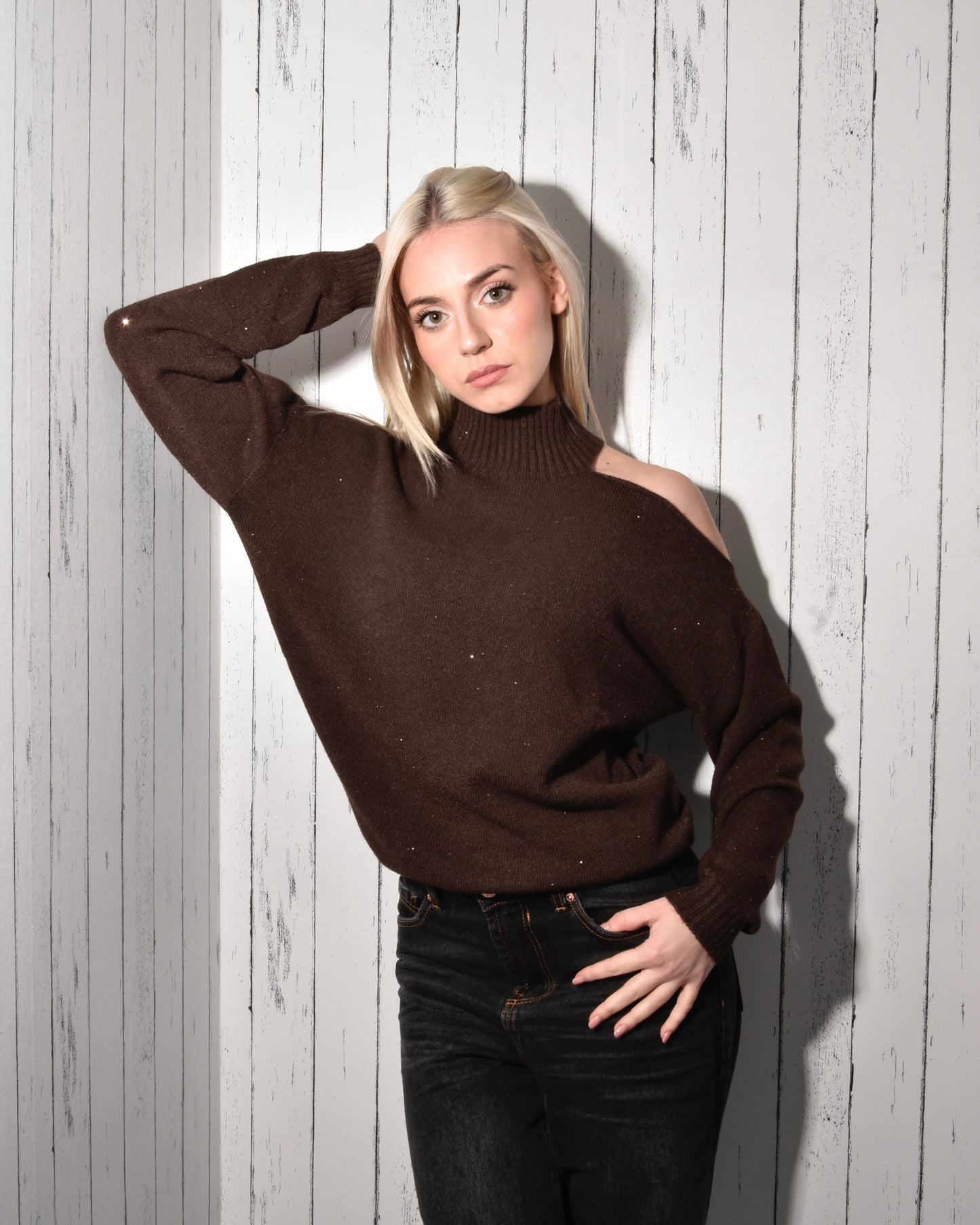 Maglia Lupetto Cut-Out con Micropaillettes