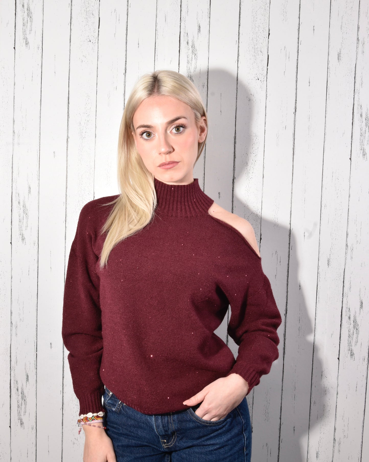 Maglia Lupetto Cut-Out con Micropaillettes