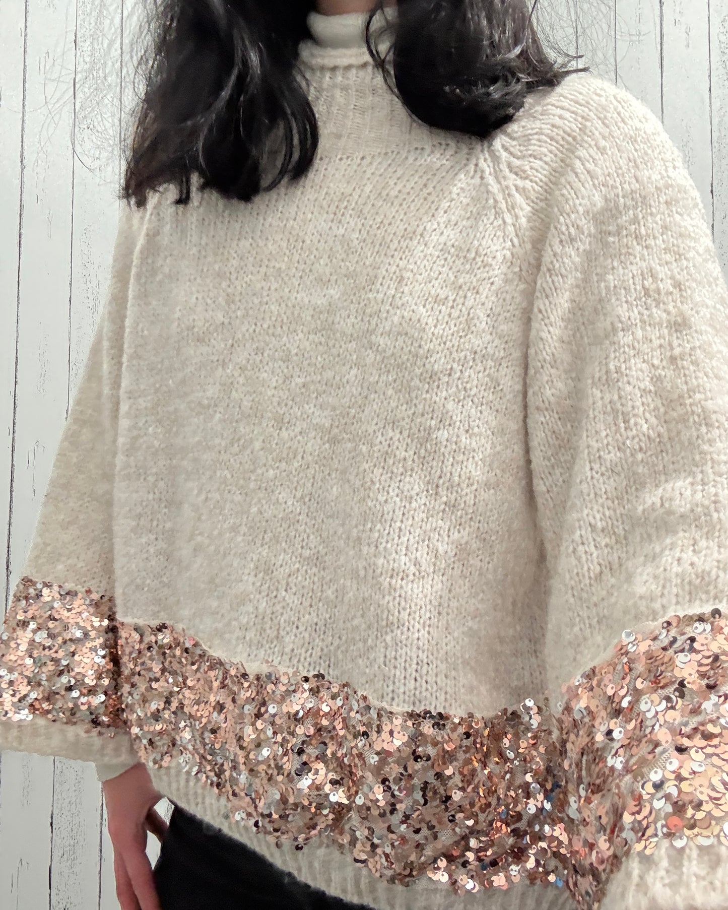 Maglione in maglia con dettagli in paillettes