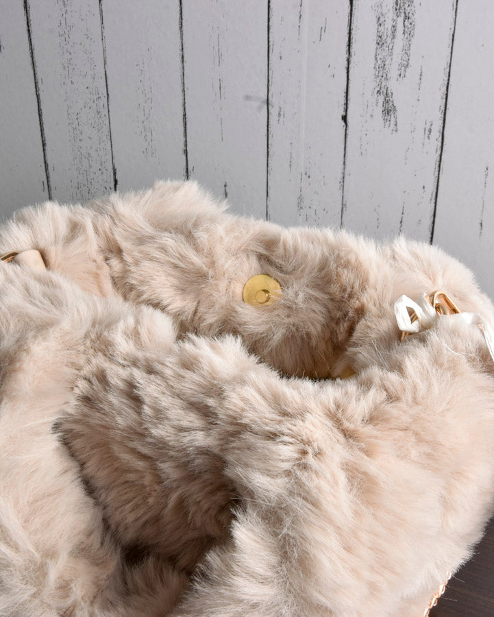 Borsa in Eco-Pelliccia con Tracolla Oro